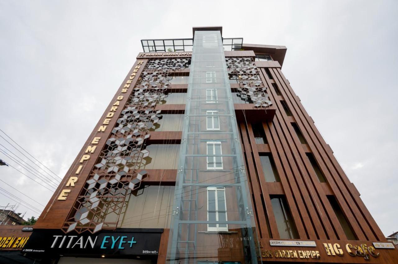 Heavens Garden Empire Otel Guwahati Dış mekan fotoğraf